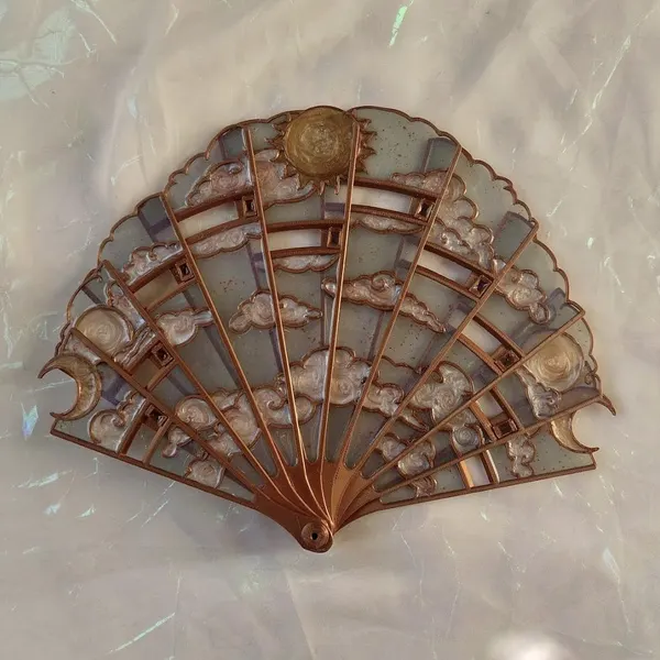 Sun and Moon hand fan